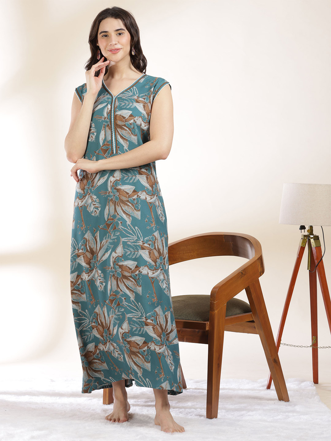 9shines Label  Women Printed Sleeveless Maxi Nightdress With Extra Sleeves Attached