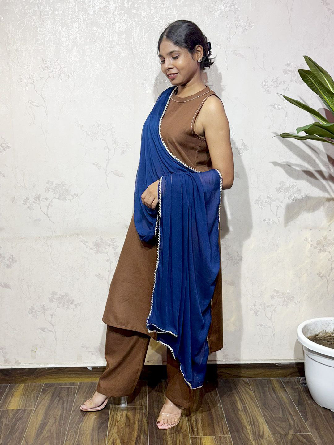 Varanga Gotta Patti Dupatta With Taping Border