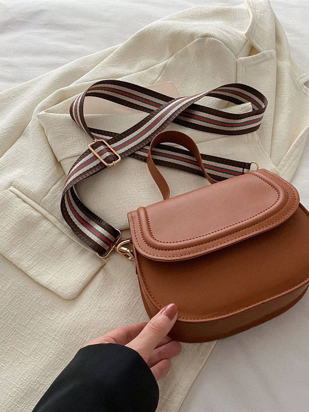 CORSICA Women Pack of 1 PU Detachable Sling Strap Sling Bag