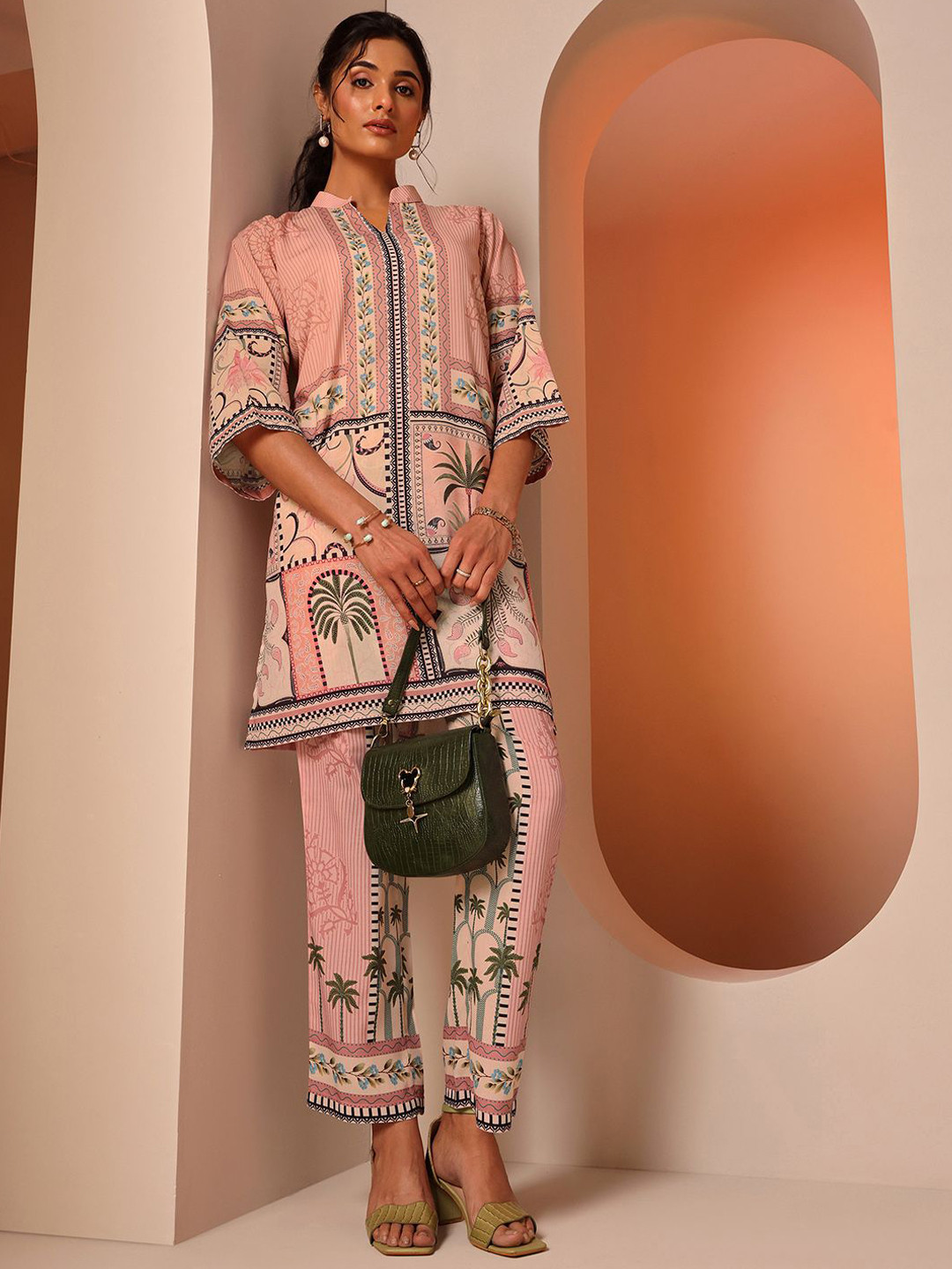 Libas Printed Mandarin Collar Three Fourth Sleeve Tunic With Trousers Co-Ords