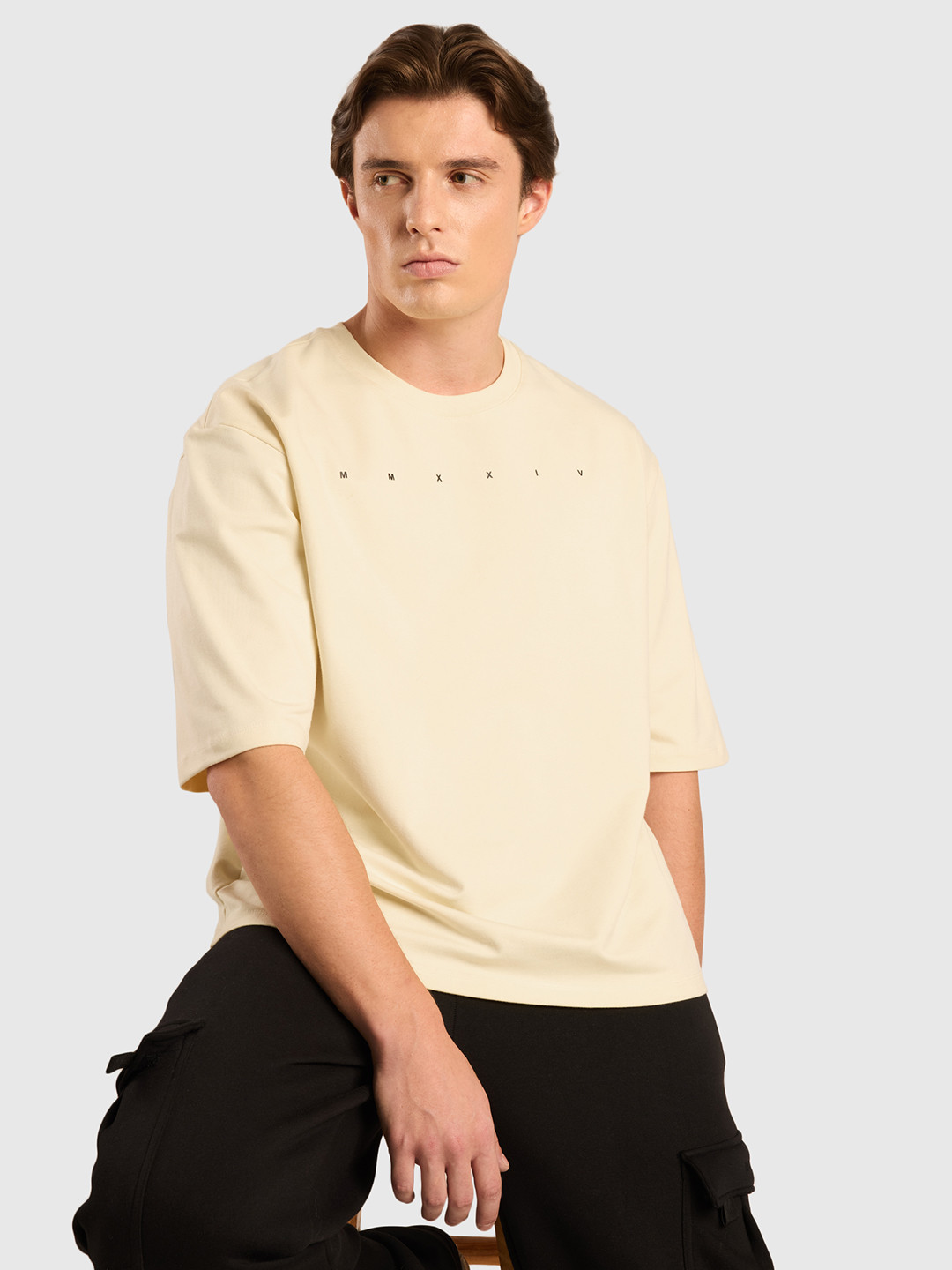 Musclemind Men Graphic Printed Oversized T-shirt