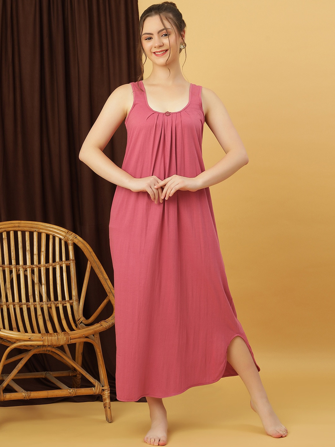 GANIX FASHION THAT DEFINE YOU Round Neck Pure Cotton Maxi Nightdress