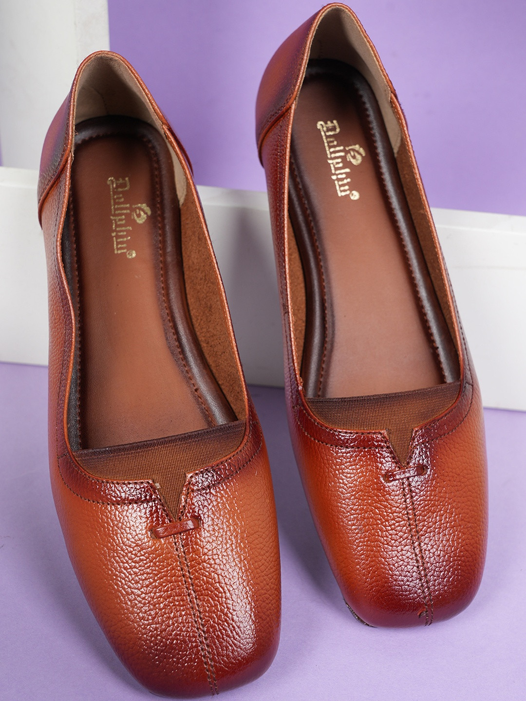 Dollphin Women Pack of 1 pair Leather Casual Flats