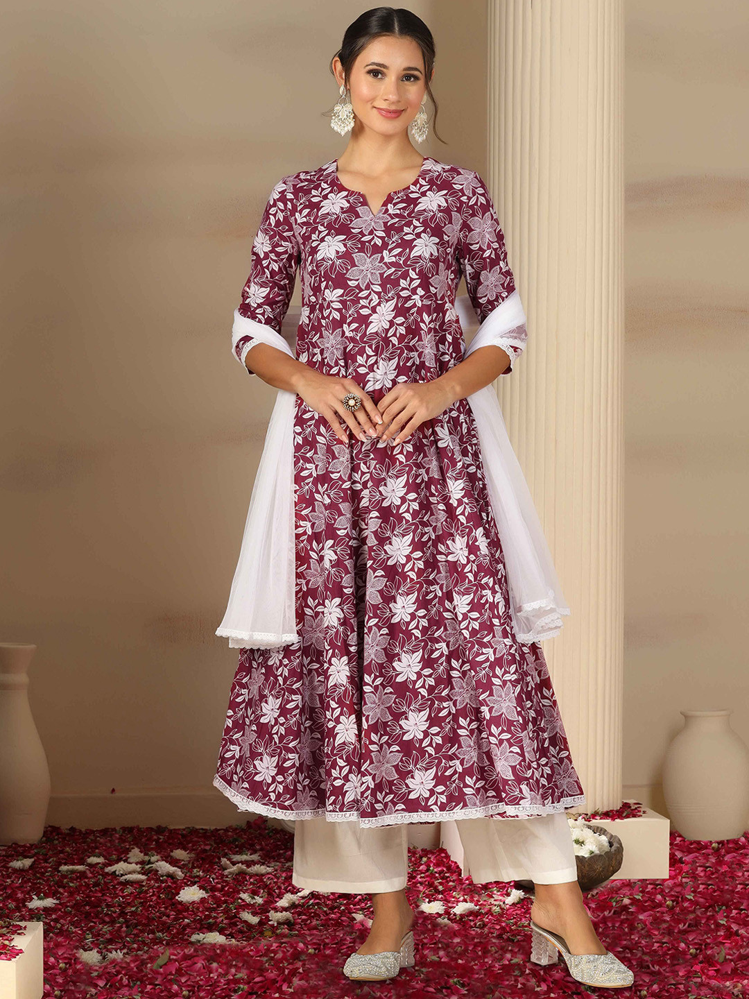 FLY STITCH Women Floral Printed Regular Pure Cotton Kurta with Palazzos & Dupatta