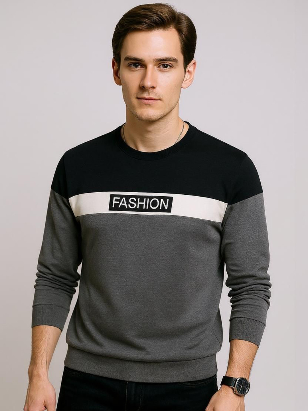 AUTNA Men Colourblocked Round Neck Cotton T-shirt