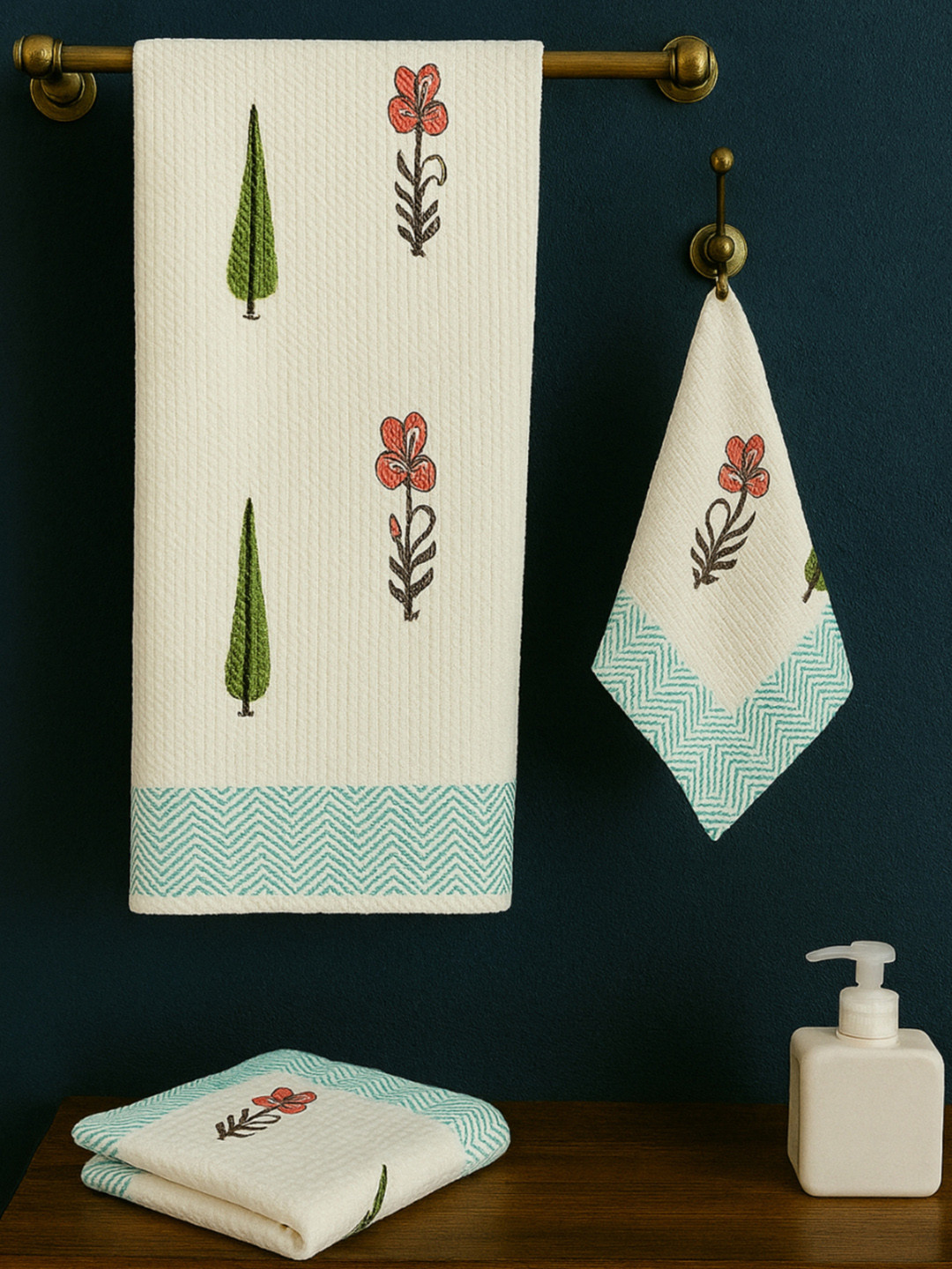 LIVING ROOTS Pink 3 Pieces Block Printed 210 GSM Waffle Cotton Soft & Absorbent Towel Set