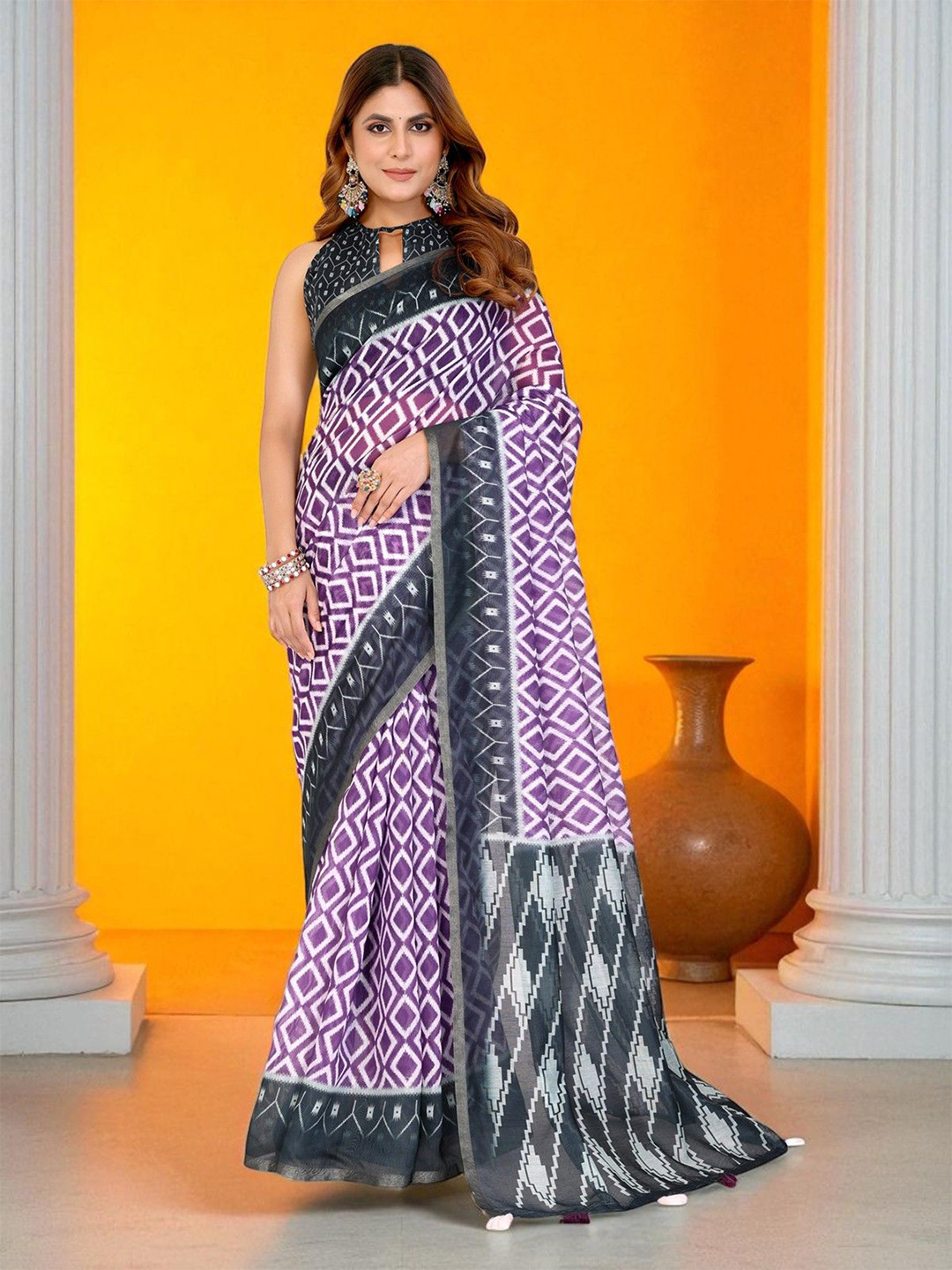 PAMPER YOURSELF Silk Blend Saree