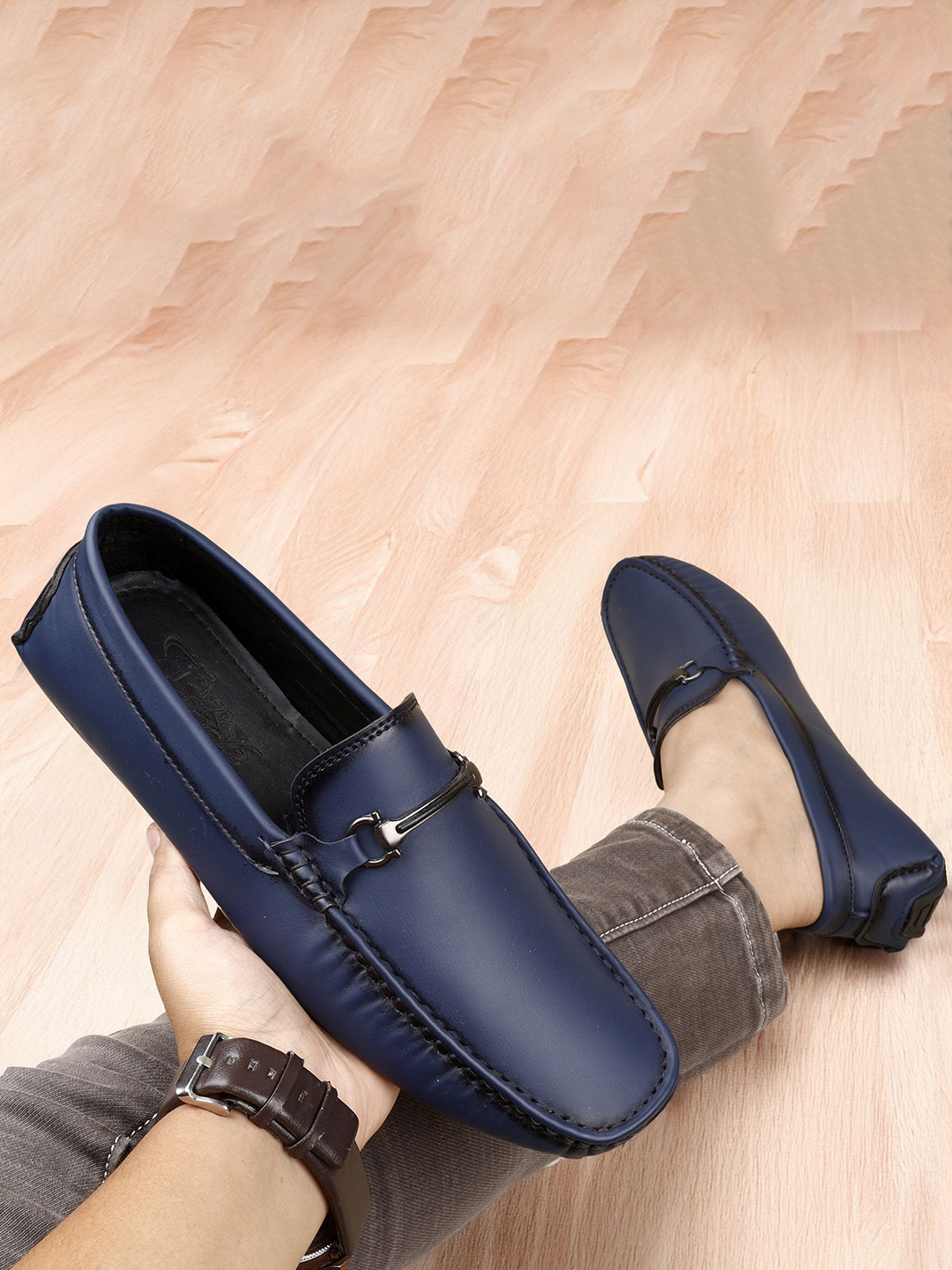 T-Rock Men Textured Slip-On Sneakers