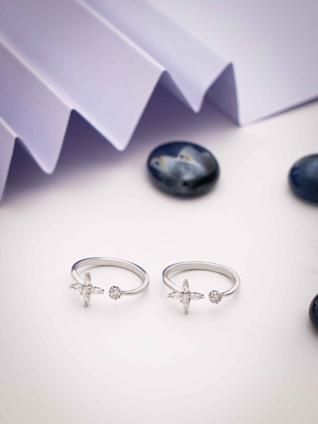 DIAVO Star of Dreamscapes Silver Toe Rings