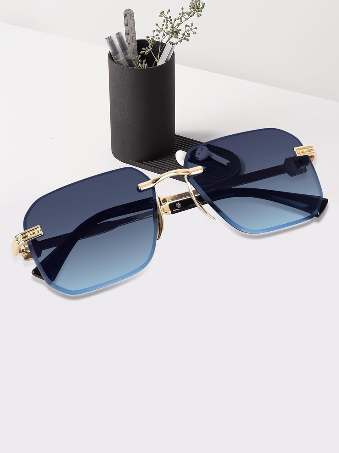 Being Better Unisex Square Sunglasses with UV Protected Lens Color image blu