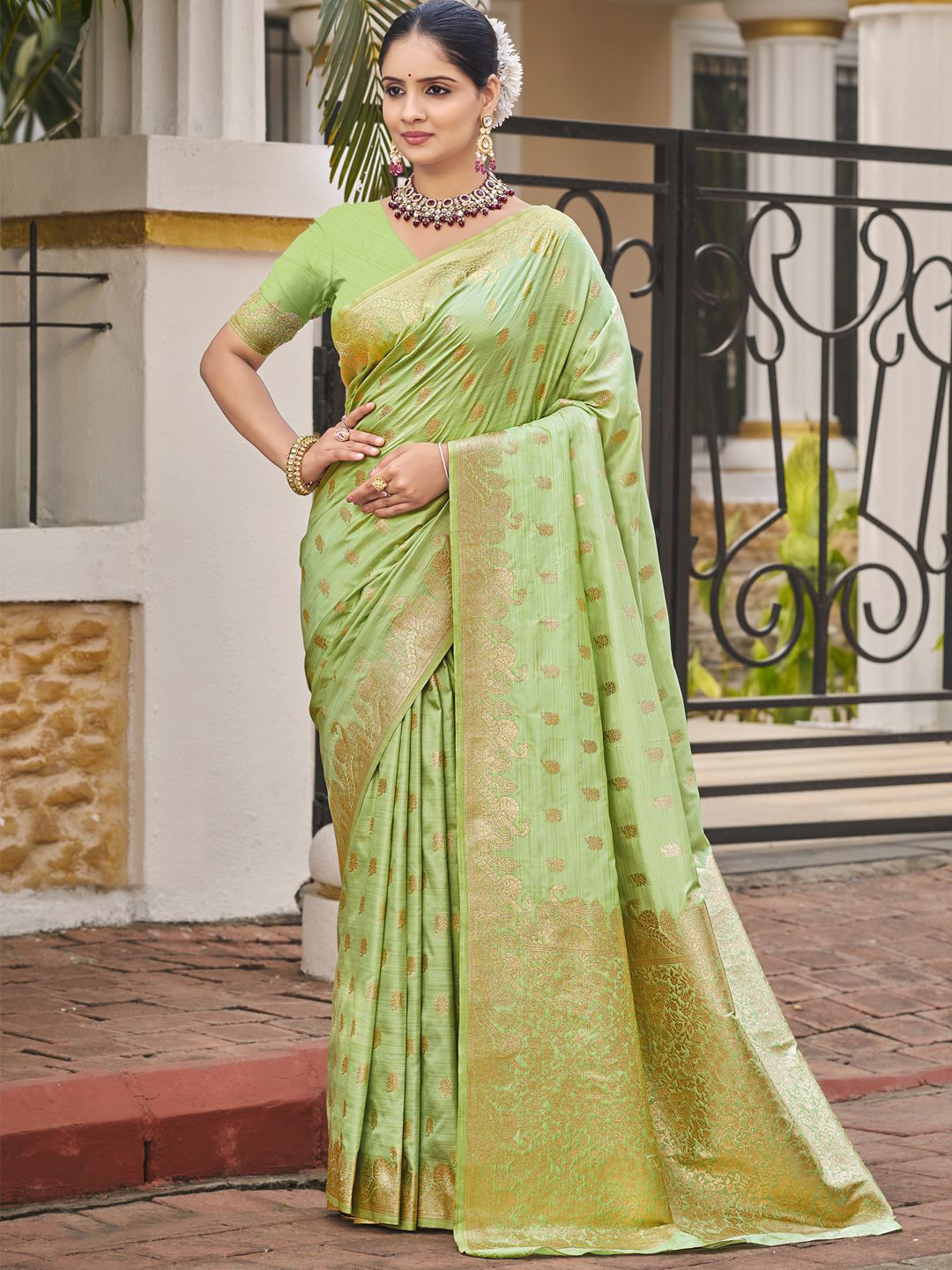 DEVATITHI Mint Green Silk Saree
