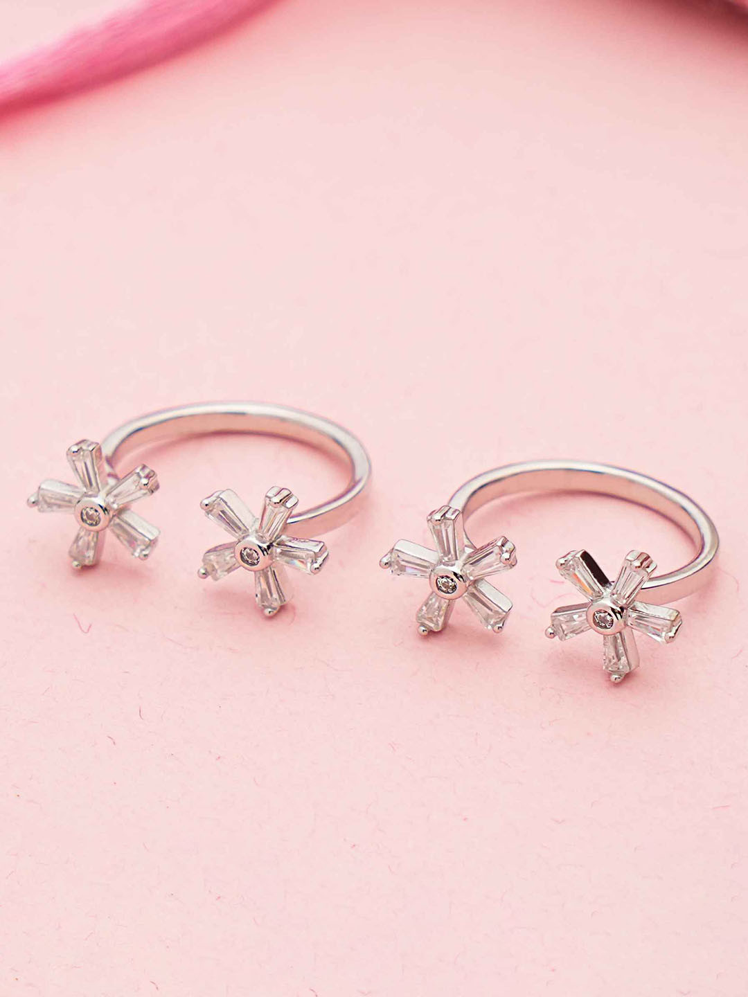 DIAVO Vivienne Vivid Duo Stars Silver Toe Rings