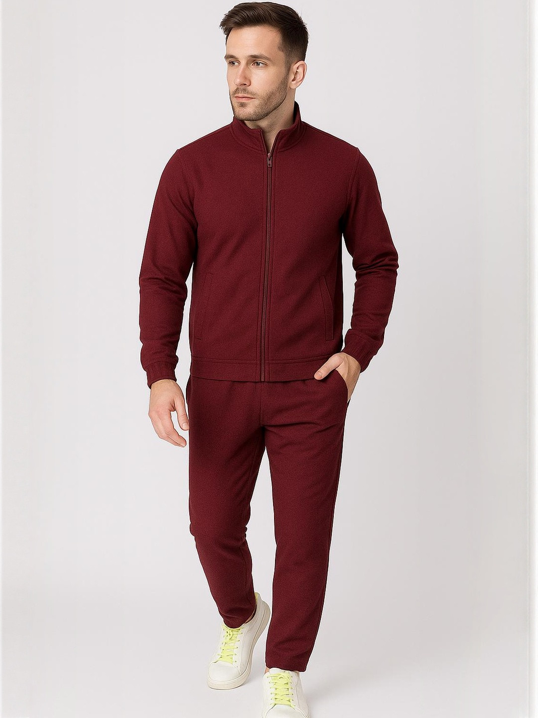 UllasPemium Men Maroon Rapid-Dry Running Tracksuit