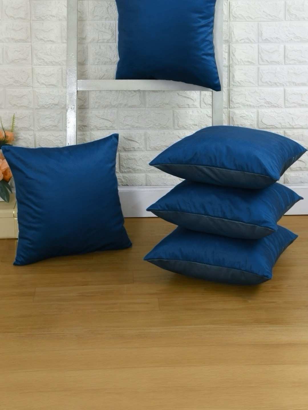 BIGGER FISH Set of 5 Navy Blue Velvet Rectangle Cushion Covers