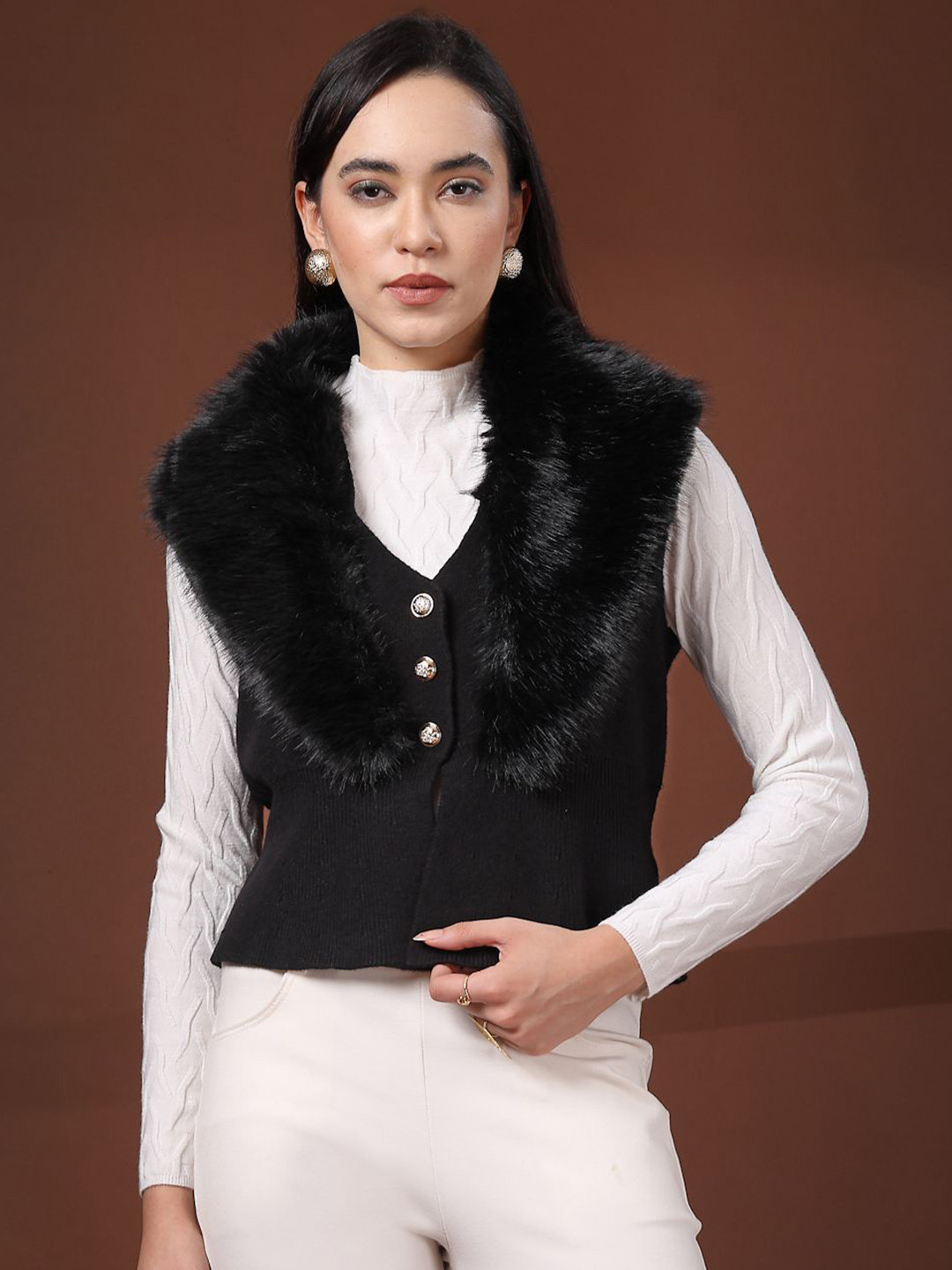 Mafadeny Women Sleeveless Cardigan with Faux Fur Collar