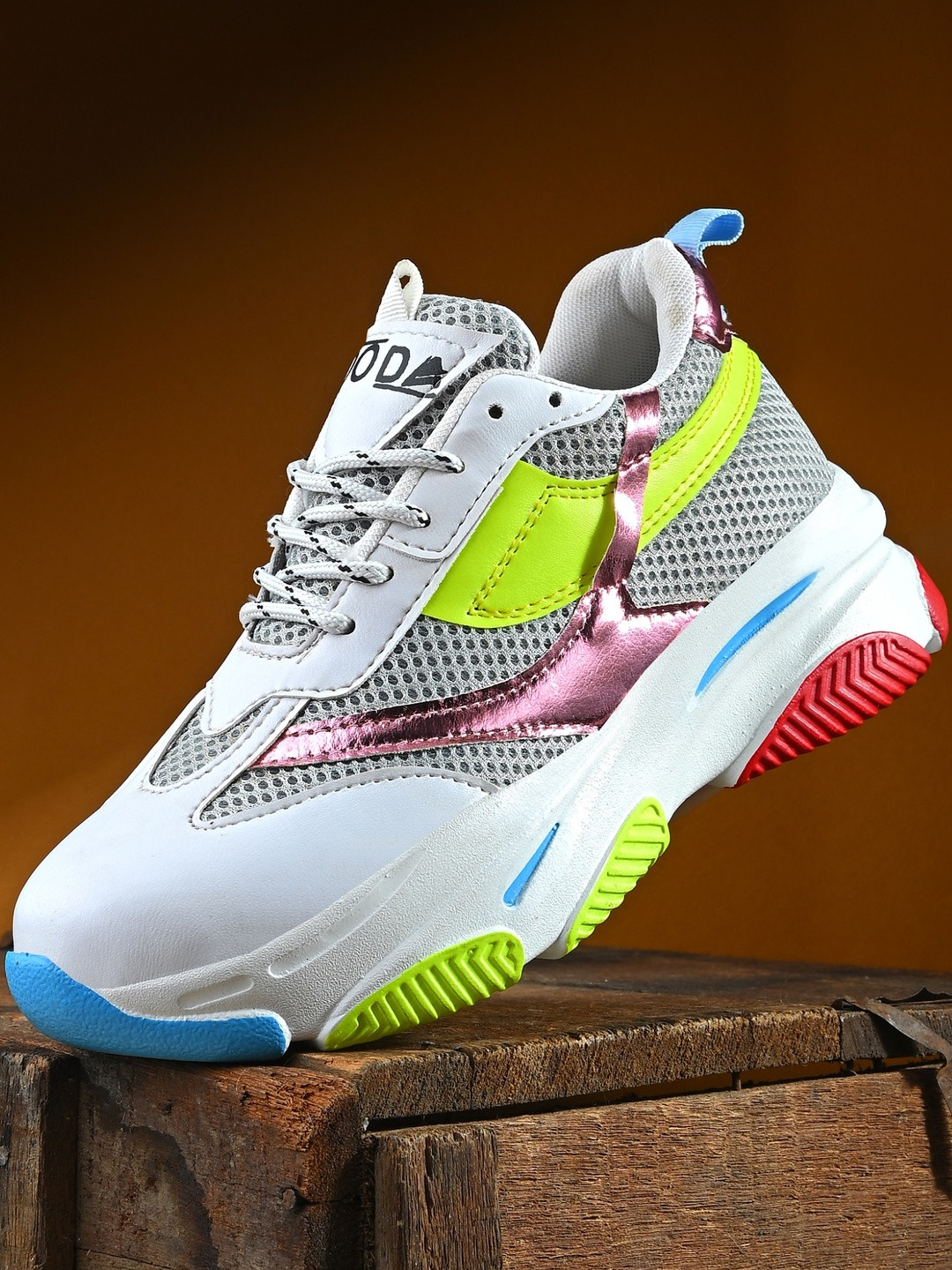 DODA Women Colorblocked Lace Up Casual Shoes