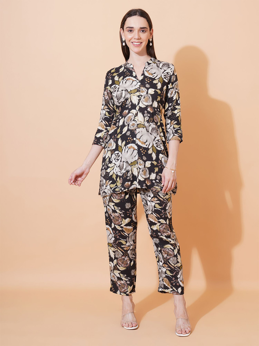Ruvii Printed Mandarin Collar Top & Trousers