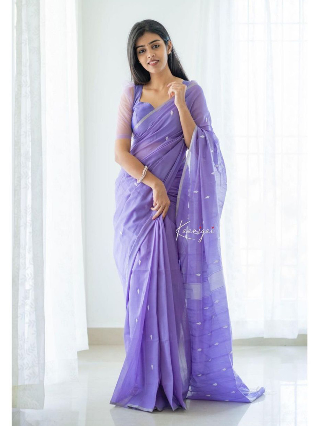 Shriyangan Woven Design Zari Art Silk Banarasi Saree