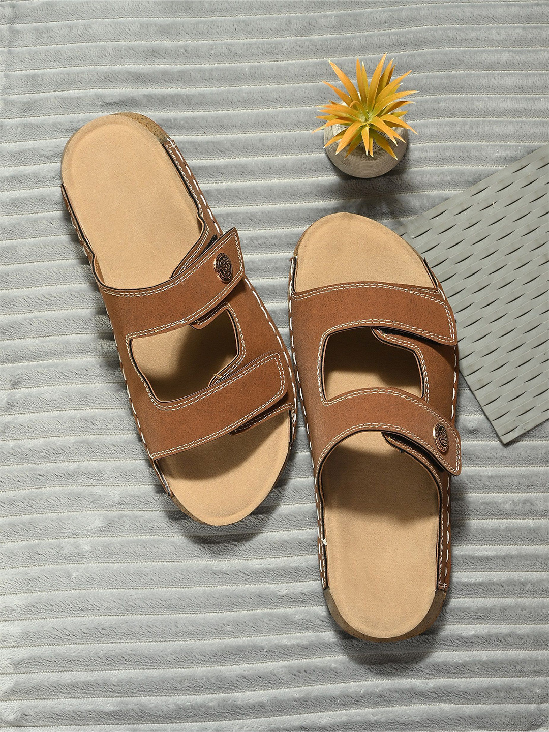 FAV SHOES Men Comfortable Sliders