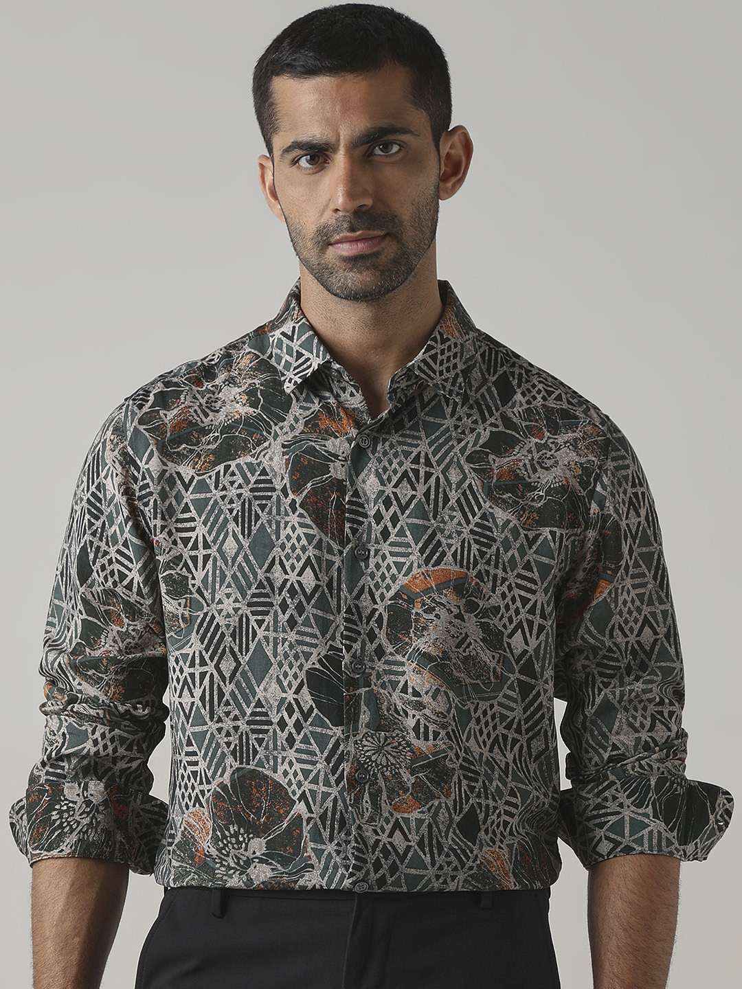 Mufti Men Slim Fit Printed Party Shirt