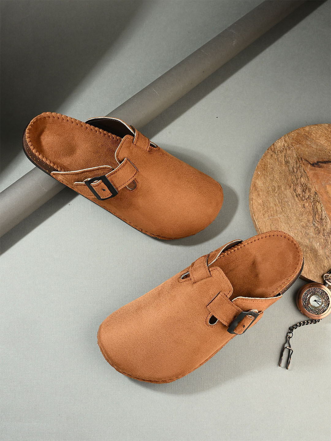 FAV SHOES Men Slip-On Clogs Sandals