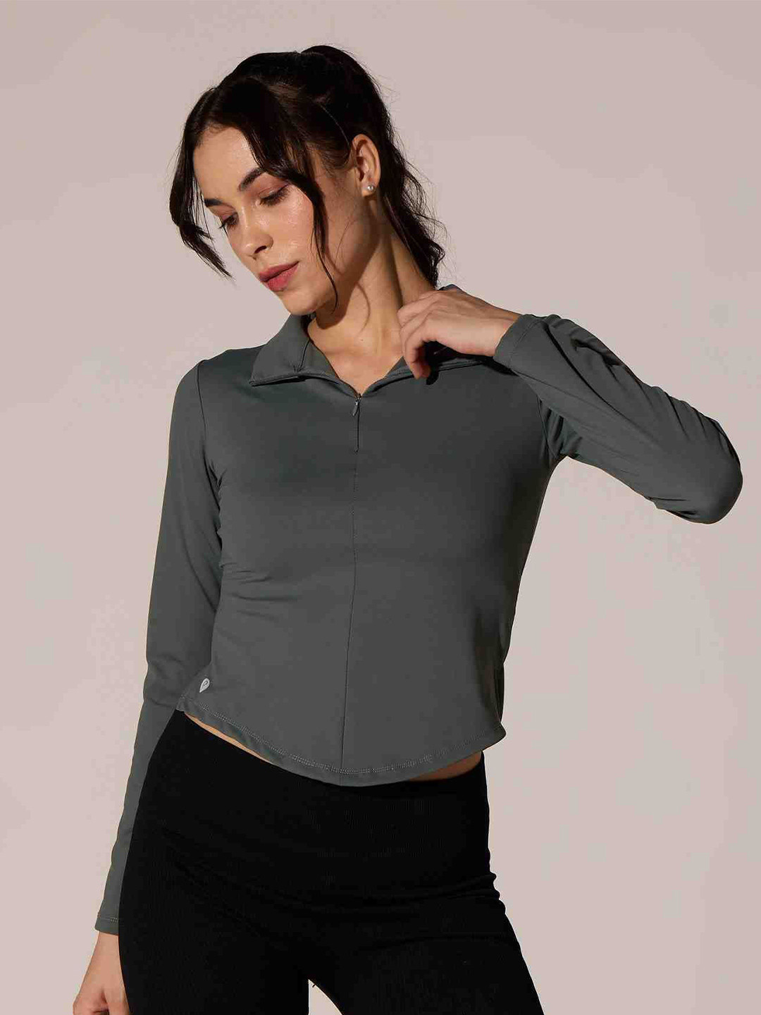 CAVA Women Lightweight Long Sleeves Running Fashion Jacket
