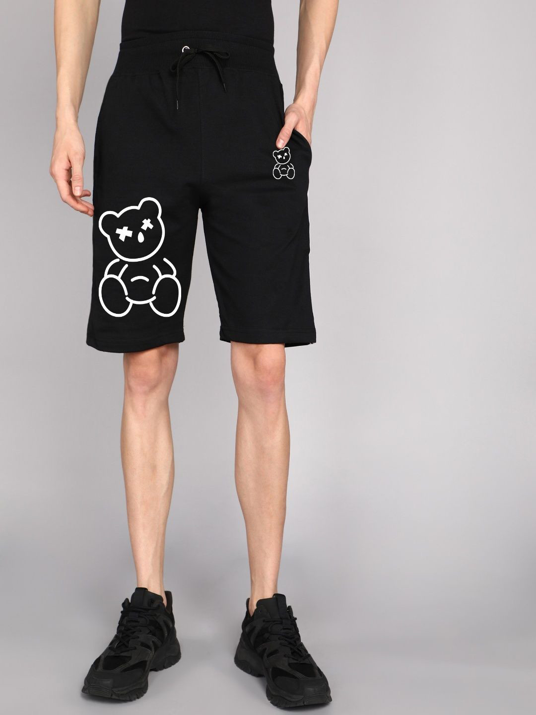 GYRFALCON Men Printed Mid-Rise Regular Fit Casual Shorts