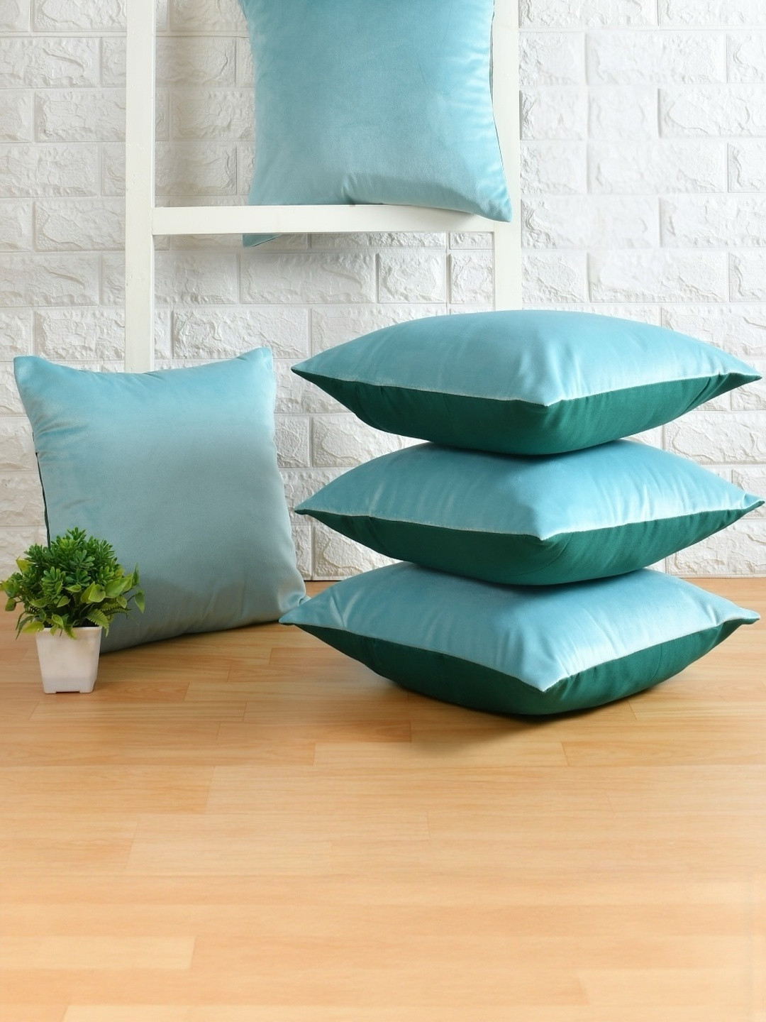 BIGGER FISH Set of 5 Blue Velvet Square Cushion Covers