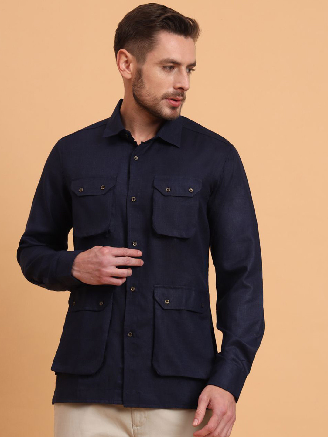 House of Pataudi Nawab Hunter India Slim Cutaway Collar Pocket Detailing Slim Fit Shirt