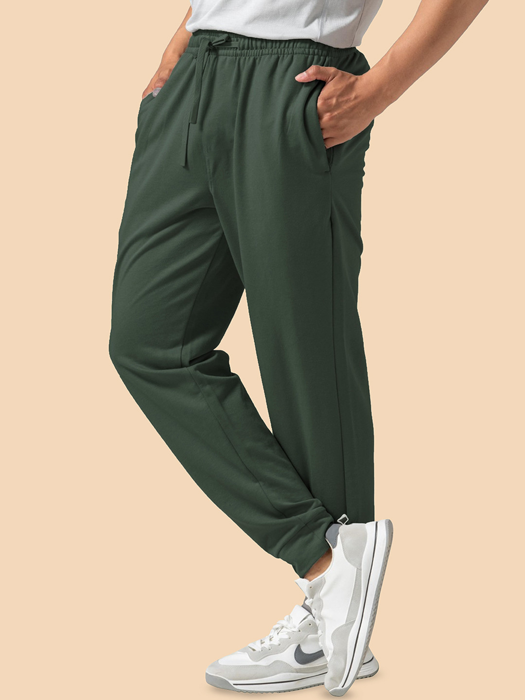 TIGER SNAKE Men Relaxed Fit Mid Rise Jogger