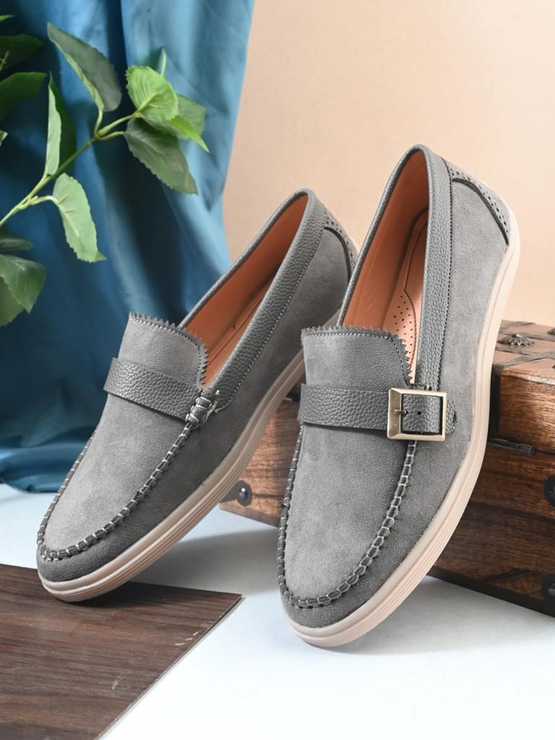 Mast & Harbour Men Round Toe Penny Loafers