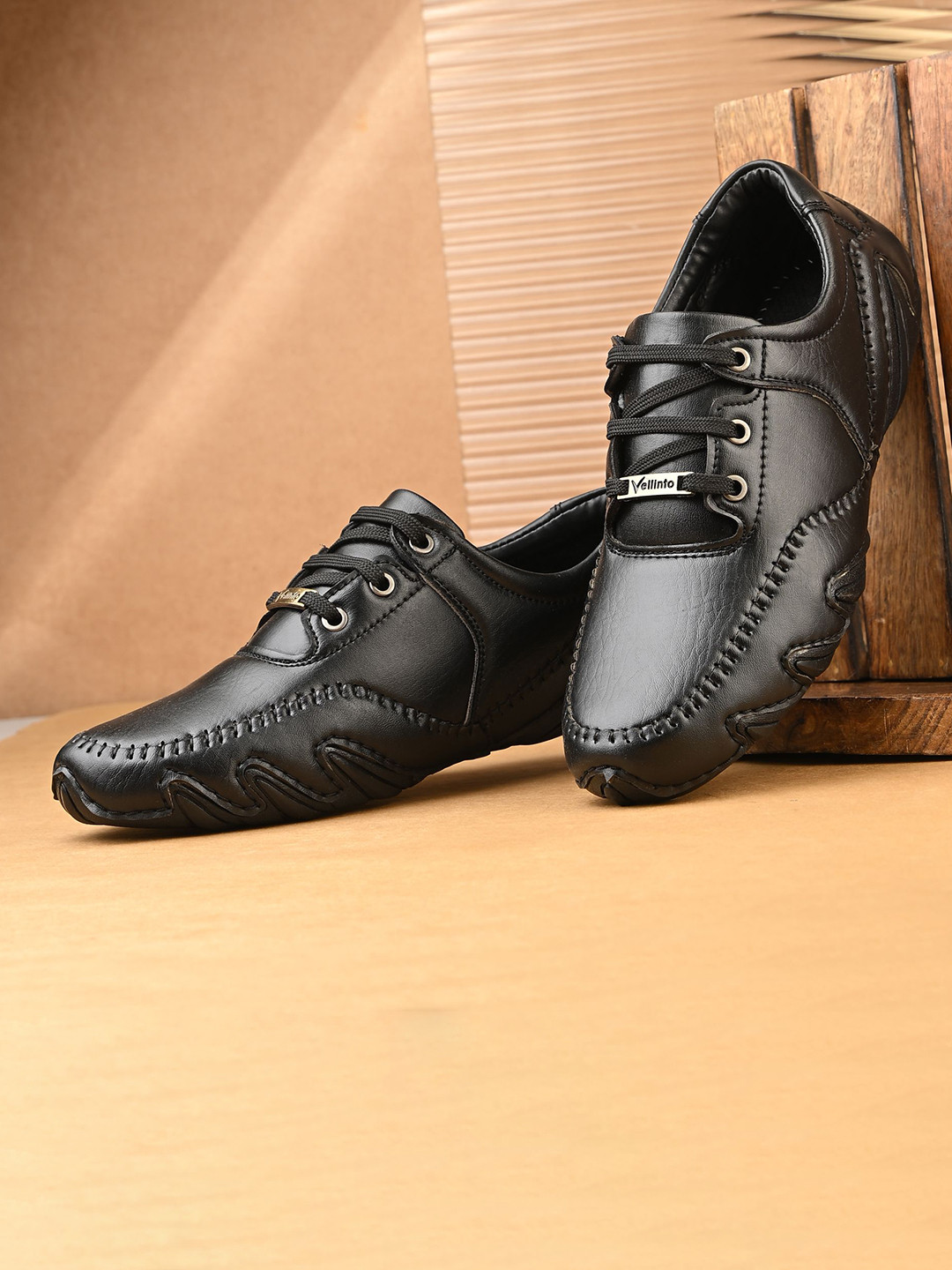Vellinto Men Round Toe Lace-Ups Casual Shoes