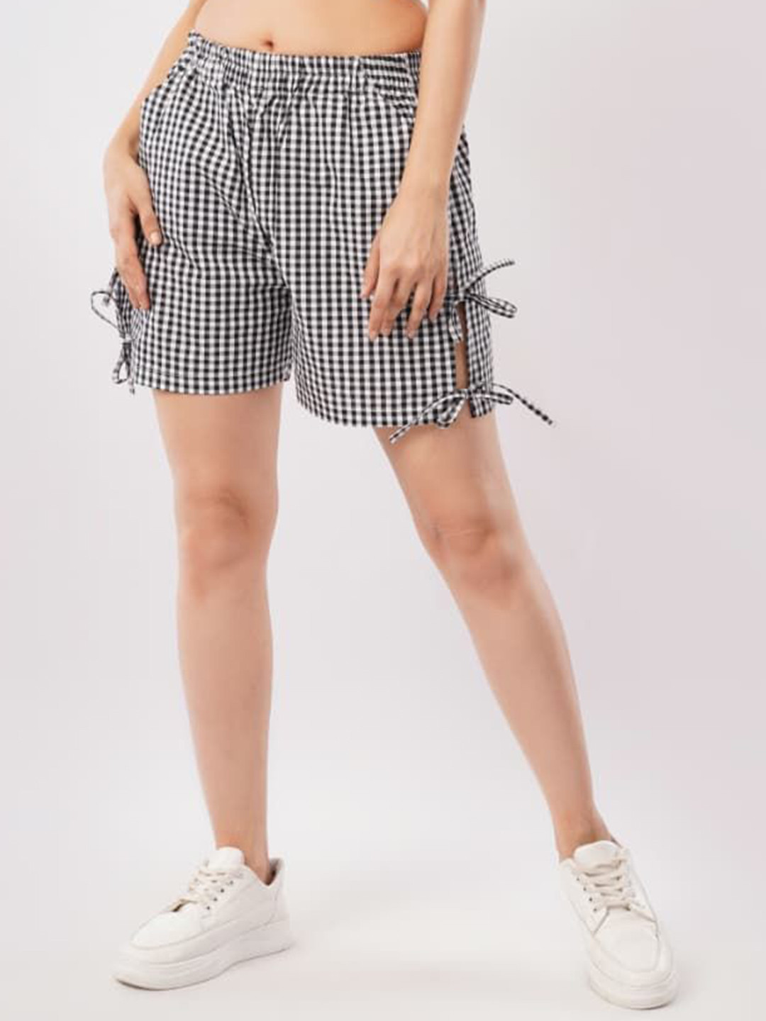 HIGH BUY Women Gingham Check Loose Fit Side Tie-Up Monochrome Outdoor Cotton Shorts