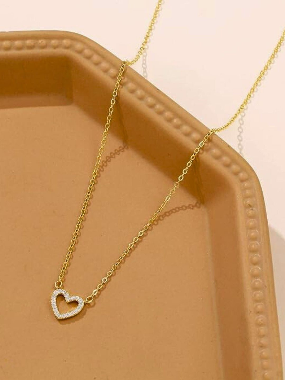 Tipsy closet Women Gold-Plated American Diamond Stainless Steel Heart Shaped Necklace