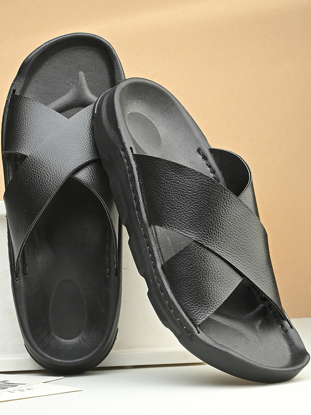 HERE&NOW Men Black Textured Slip On Wide Single Strap Slides