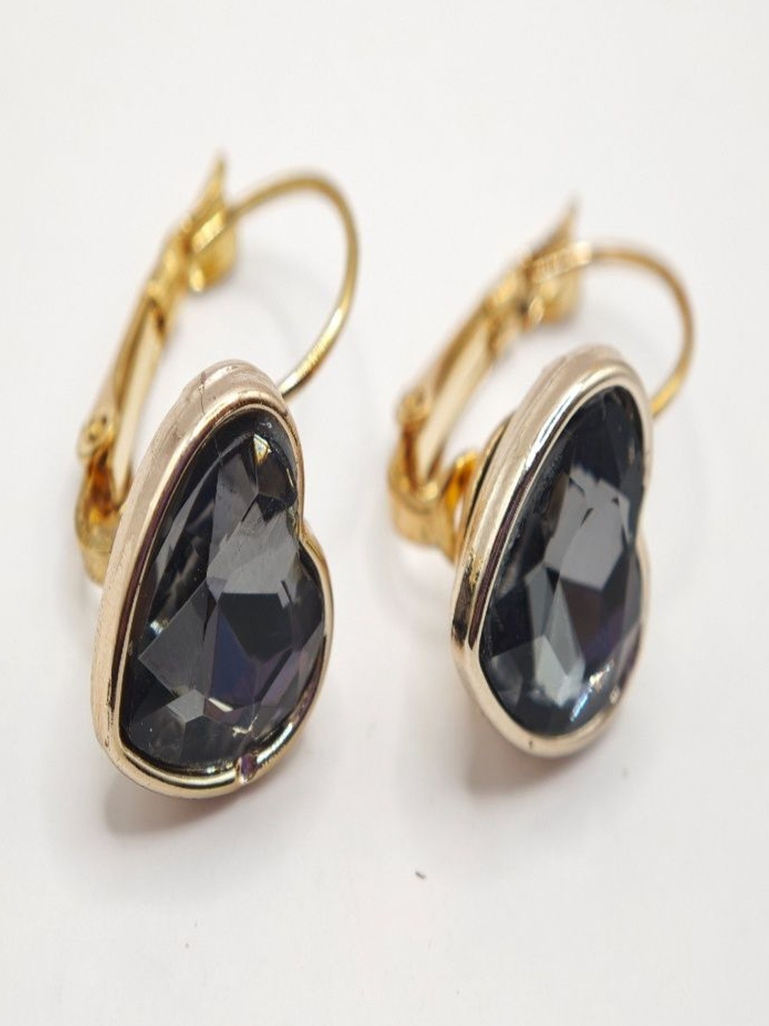 SAPRAA TRENDS  French Hook Hanging Korean style heart shape light weight Earrings