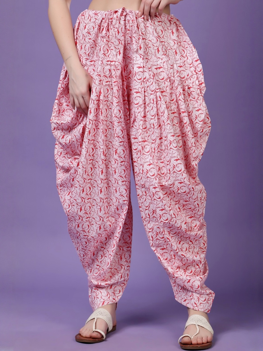 MJ LIFE STYLE Women Pink Printed Cotton Patiala