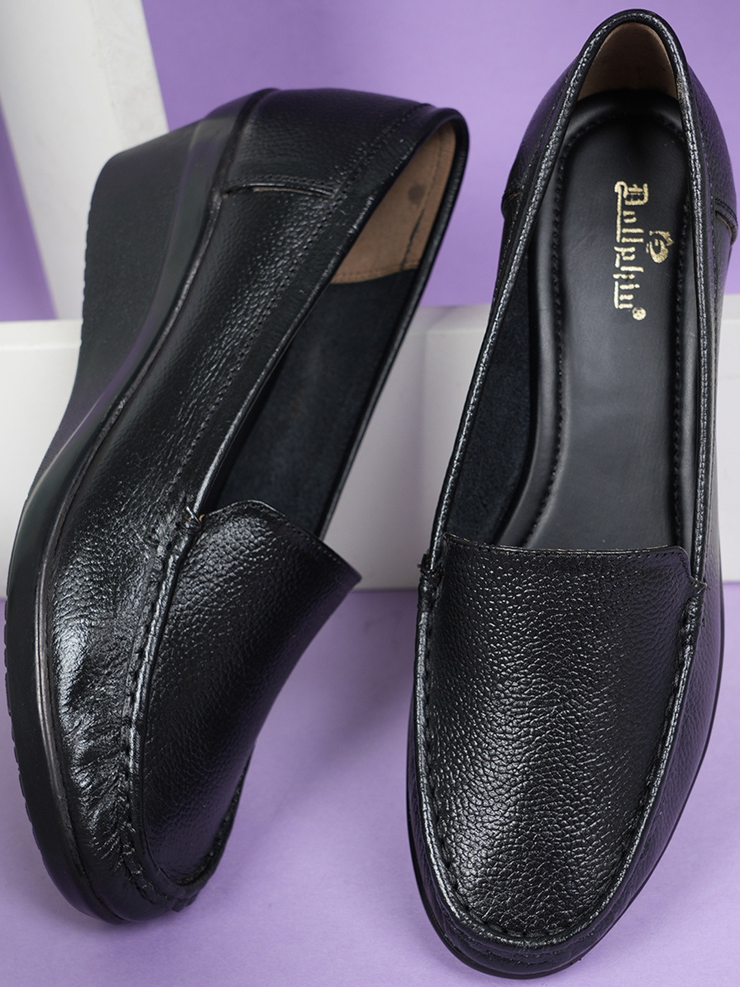 Dollphin Leather Ballerinas Wedges