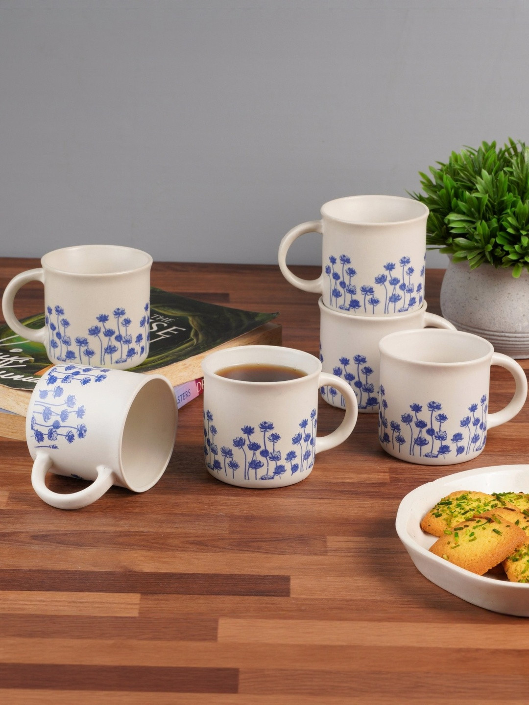 Ekaura 6 White & Blue Ceramic Cups