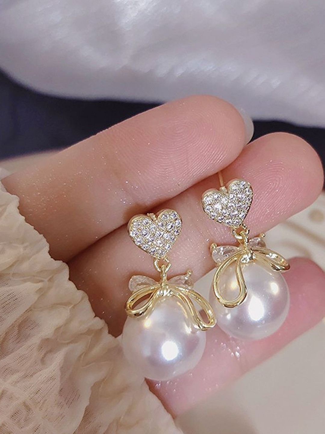 DressBerry Women Gold-Plated Love Shape Cubic Zirconia Studs Earrings