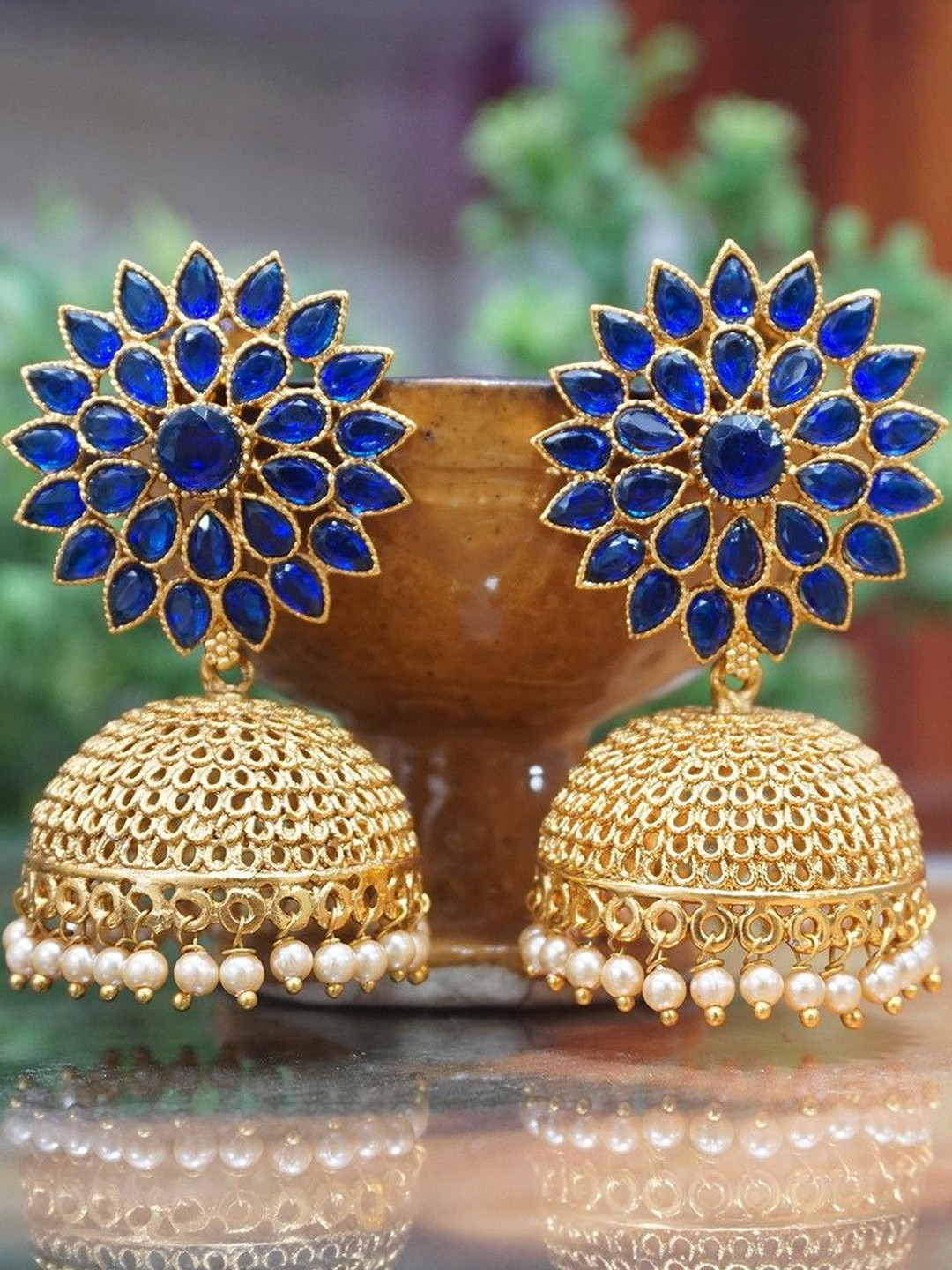 SHREE PURBJI ARTS Gold-Toned Dome Shaped Jhumka Earrings