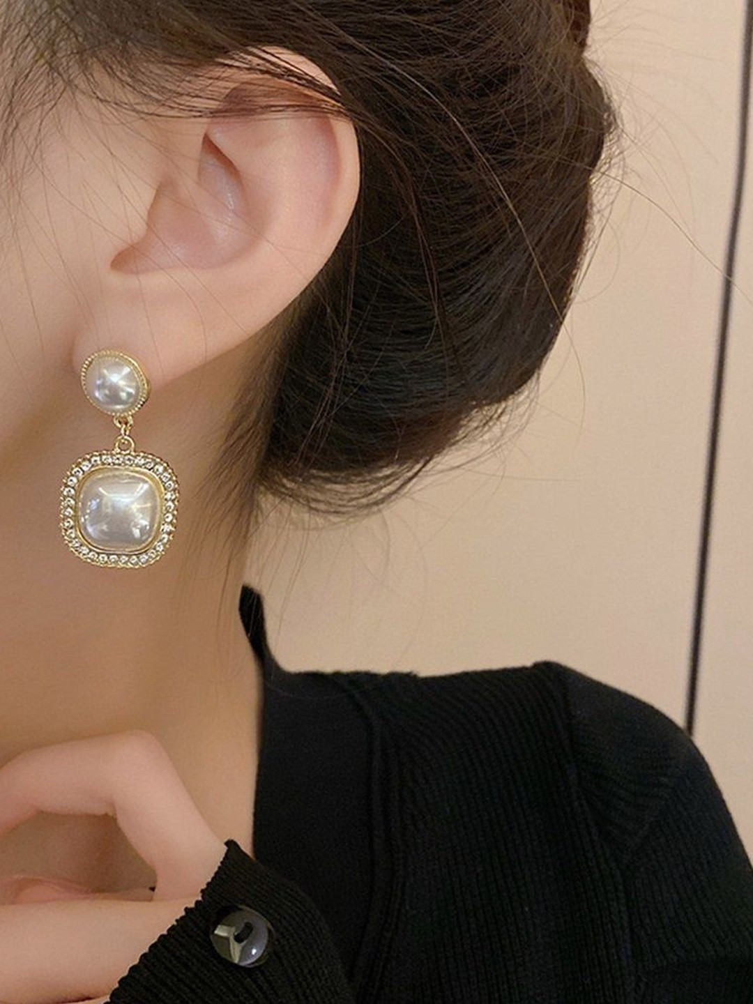 DressBerry Korean Square AD-Pearls Earrings