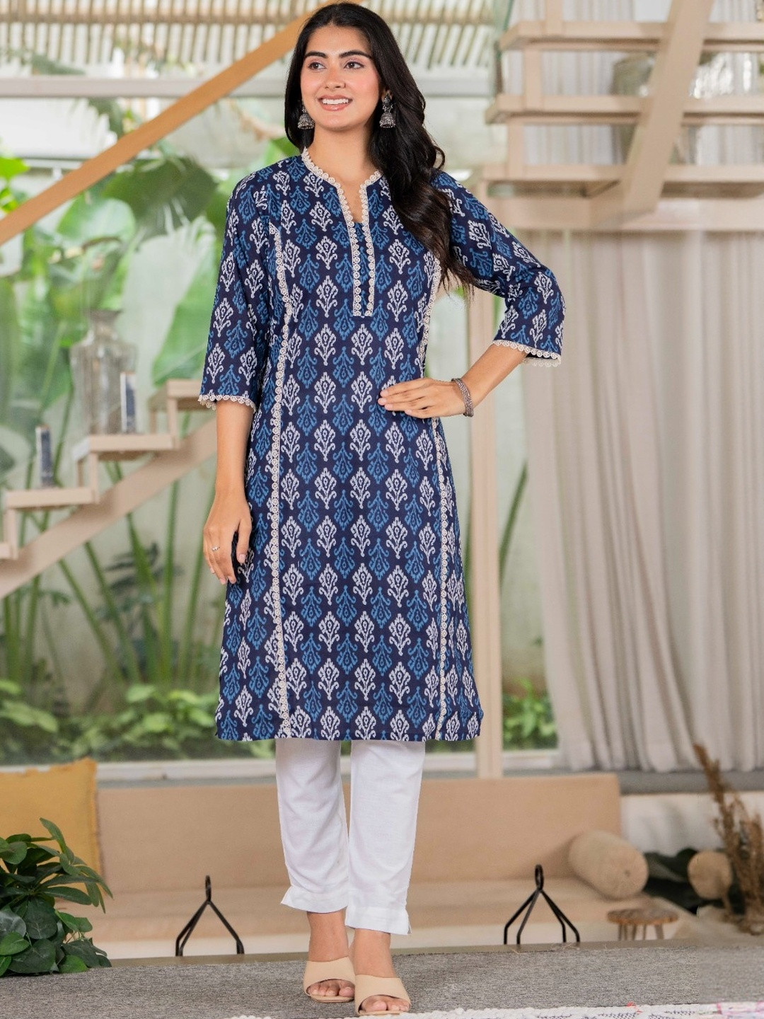 Gora Laxmi Women Blue Cotton Kurtas
