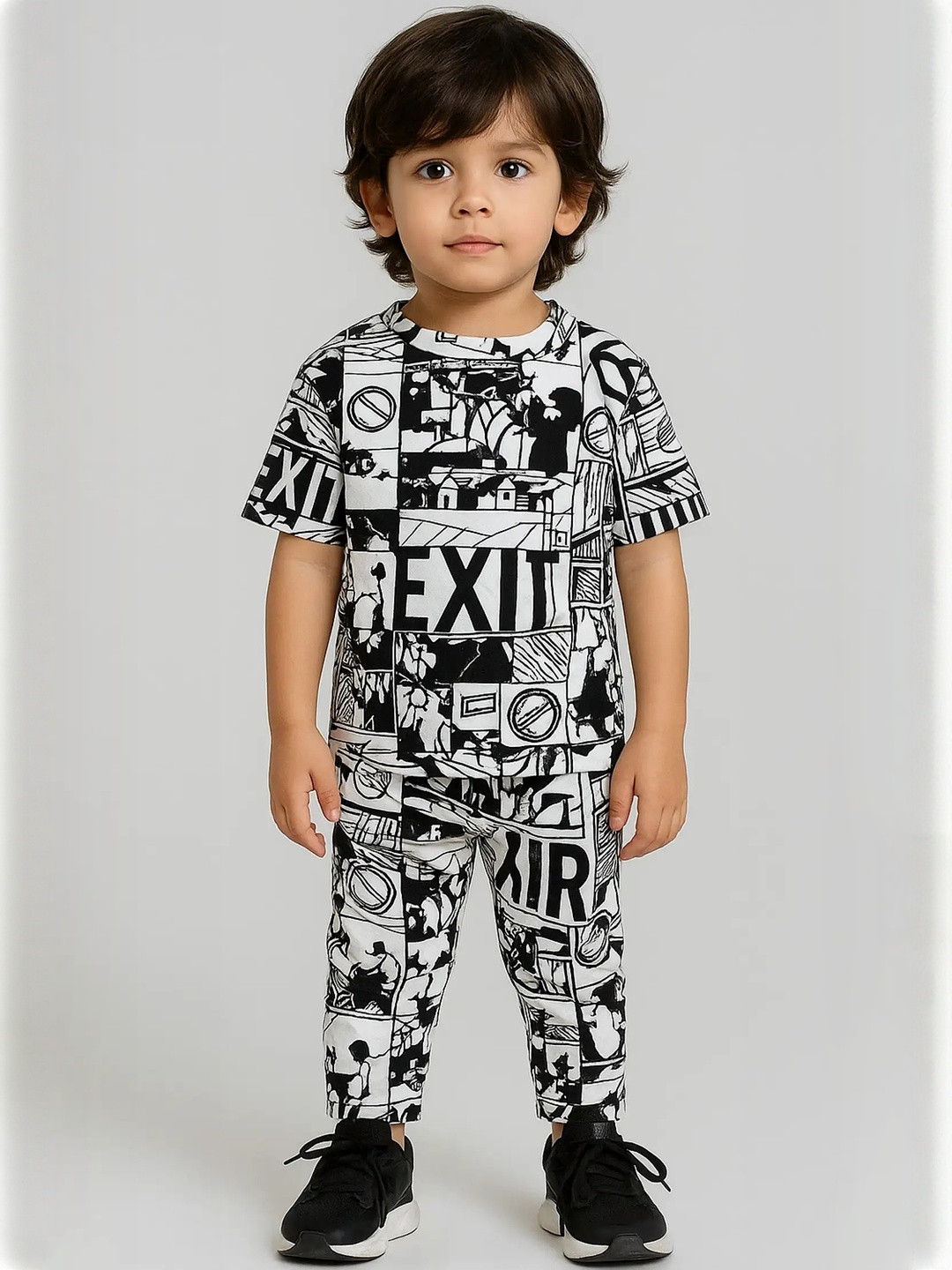 Sagar Impex Kids Printed T-shirt with Trousers