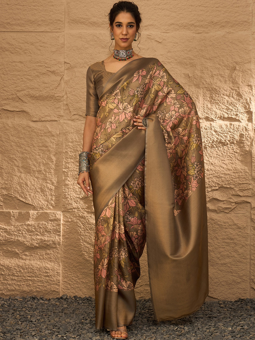 Sangria FloralSilk Blend Ethnic Digital Print Party Wear Saree with Matching Blouse