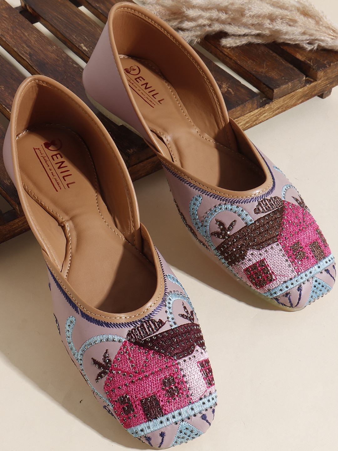 Denill Women Statement Slip-Ons & Colorful Embroidered House Pattern Mojaris