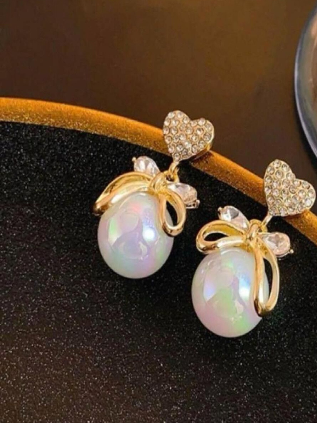 DressBerry Women Gold-Plated Love Shape Cubic Zirconia Studs Earrings