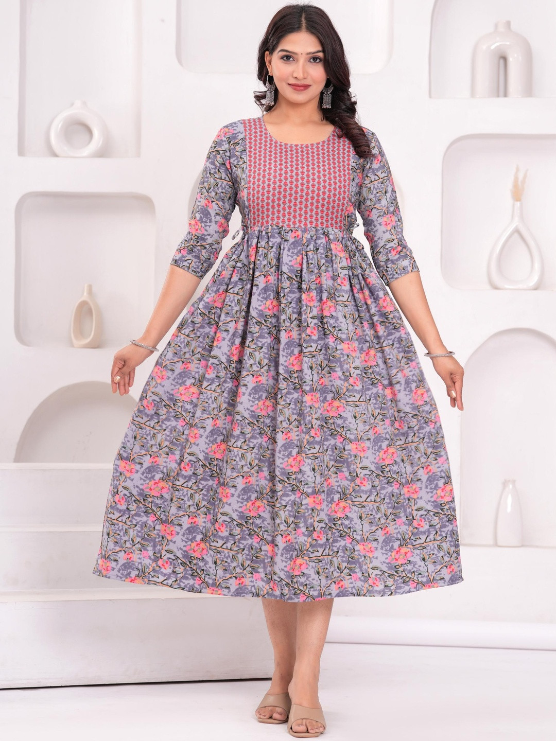 NAHIKO Women Grey Self Design Rayon Maternity Kurta With Round Neck And Calf Length