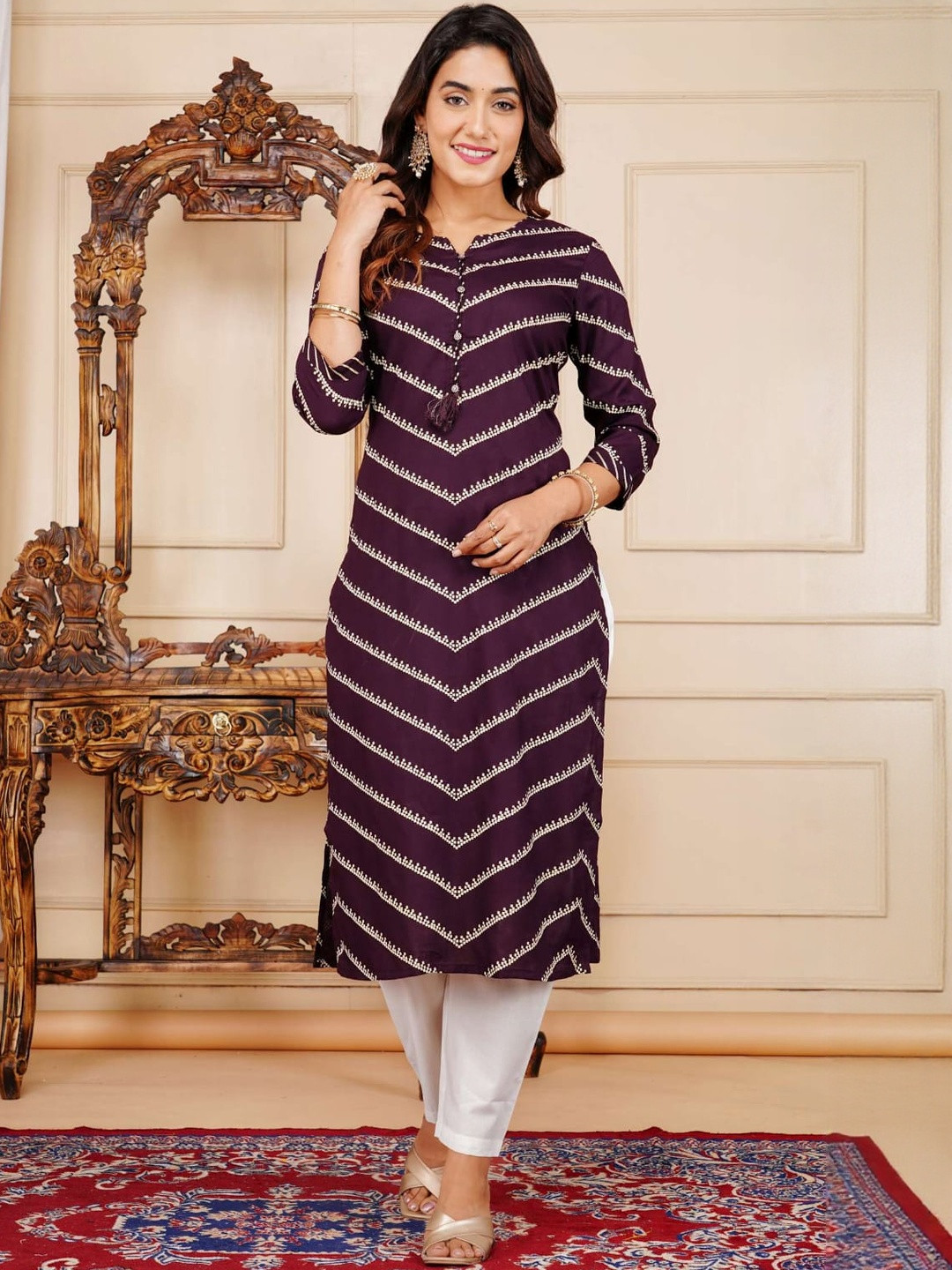 AREEH Women Printed Viscose Rayon Kurta Sets