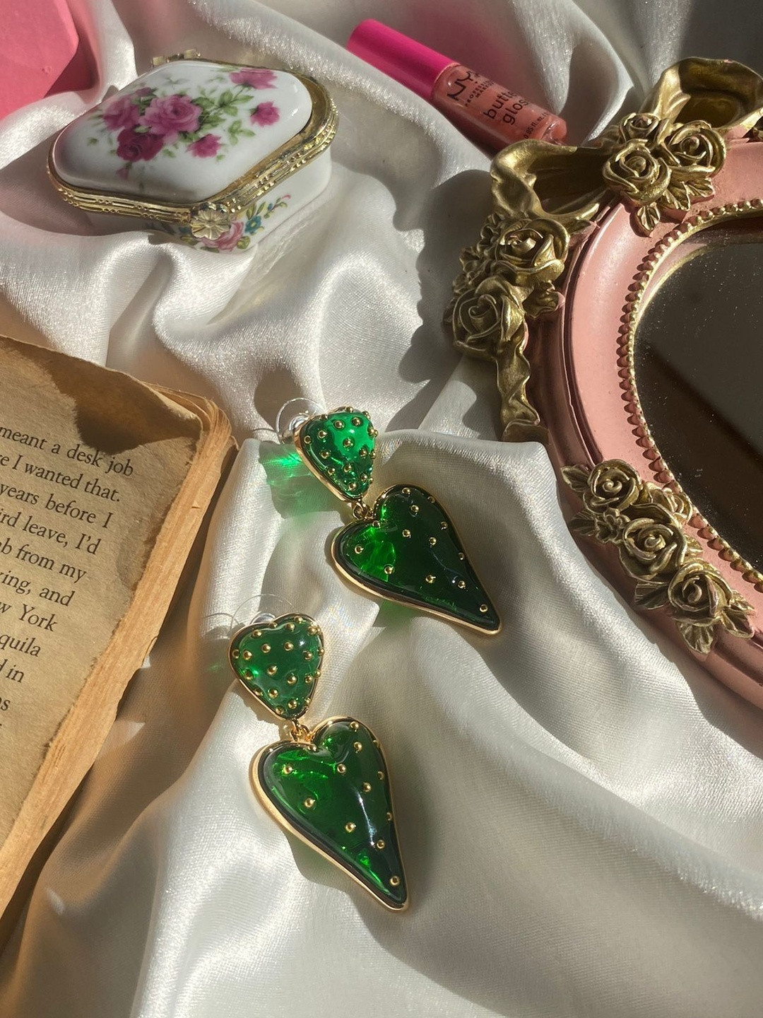 Dipitreats Heart Shaped Drop Earrings